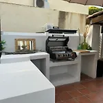 Maison Au Coeur De La Capte شقة Hyères